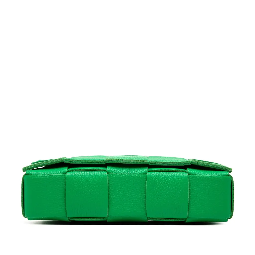 Bottega Veneta Grained Calfskin Intrecciato Cassette Crossbody Green Leather Very good - Inside View