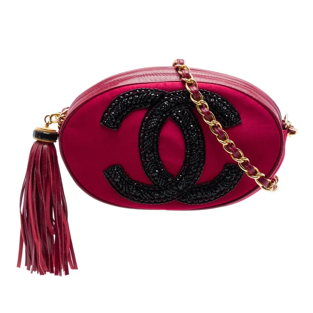 Chanel CC Embellished Suede Tassel Oval Crossbody Red Leather Very good - Front View