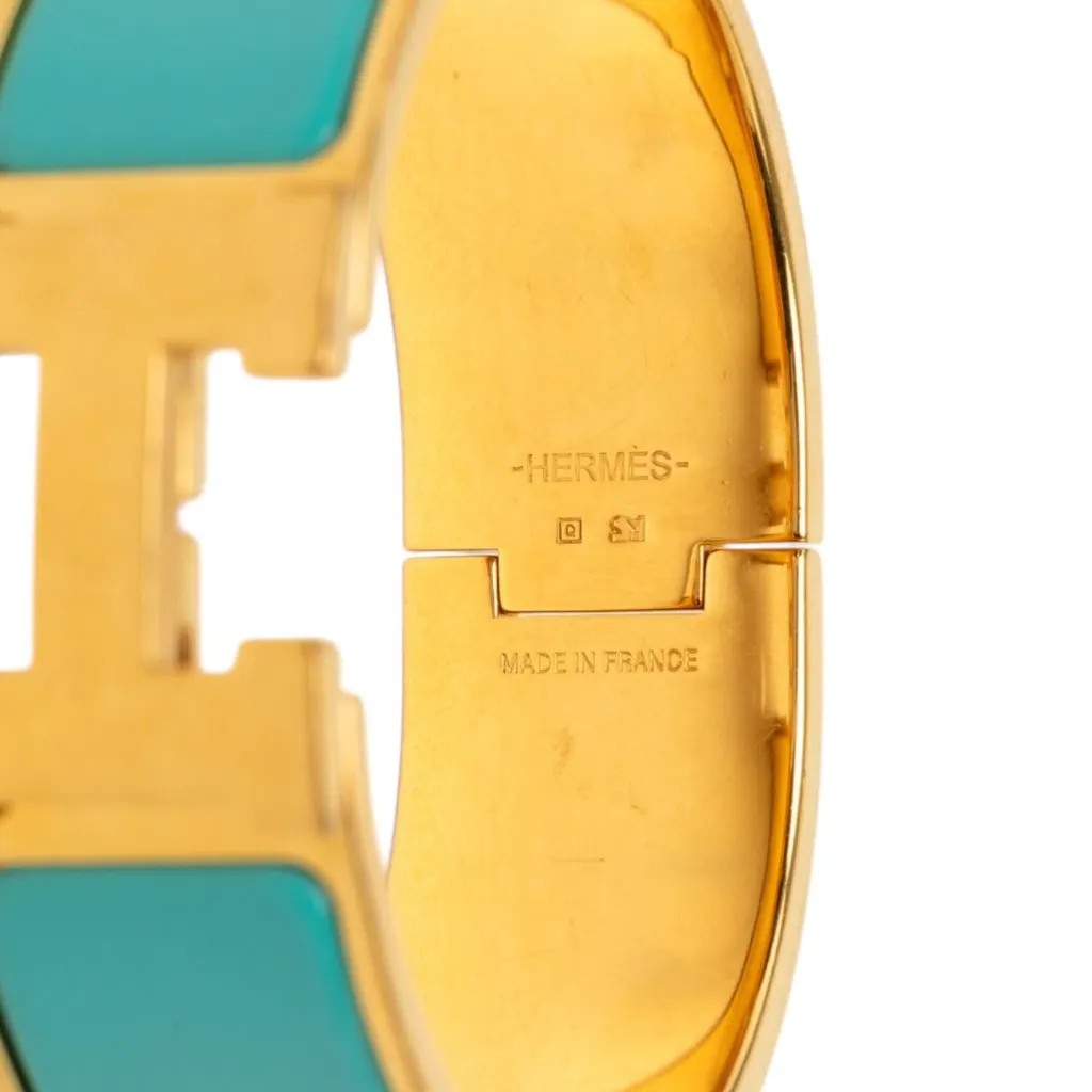 Hermès Wide Enamel Clic H Bracelet PM Blue Very good - Model View