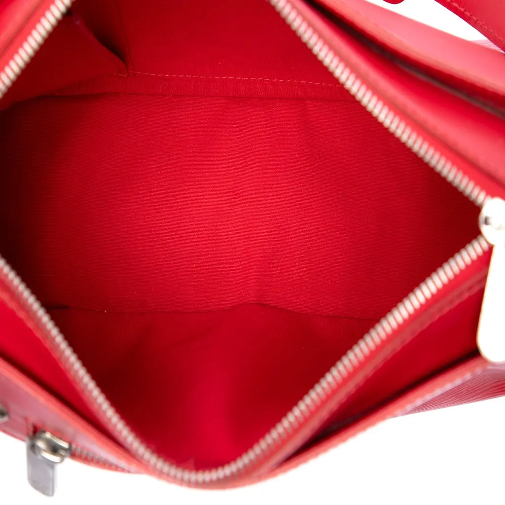 Louis Vuitton Epi Turenne PM Red Leather Very good - Model View