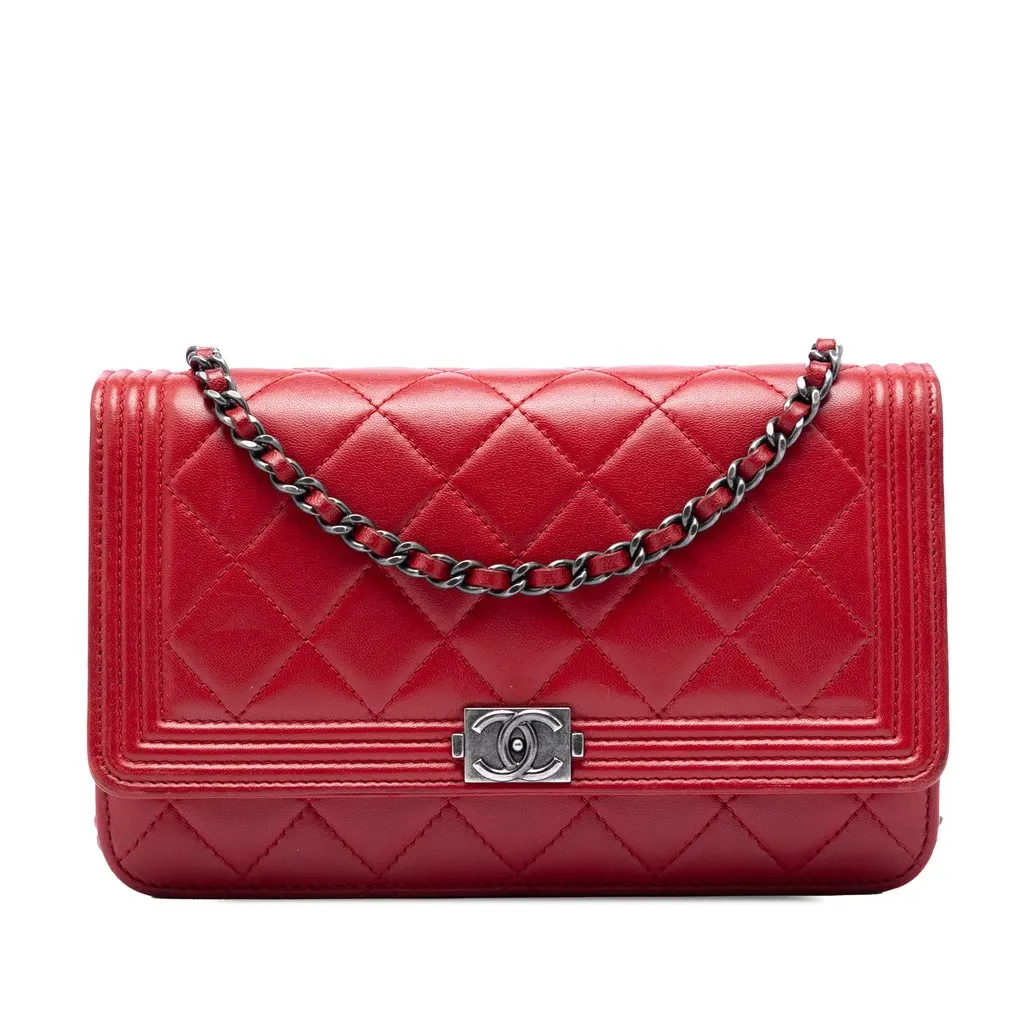 Chanel Quilted Lambskin Boy Wallet On Chain Red Leather Very good - Front View
