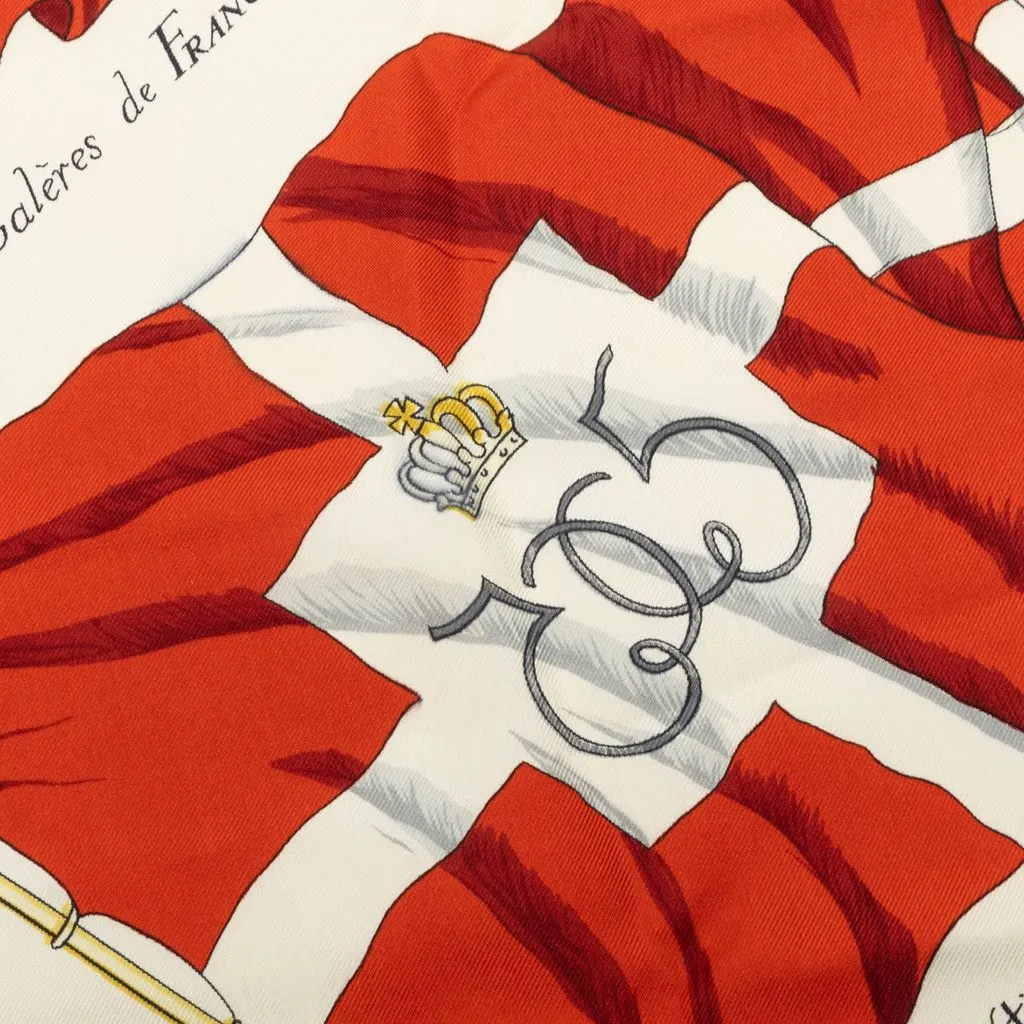 Hermès Pavois Silk Scarf 90 White Silk Good - Model View