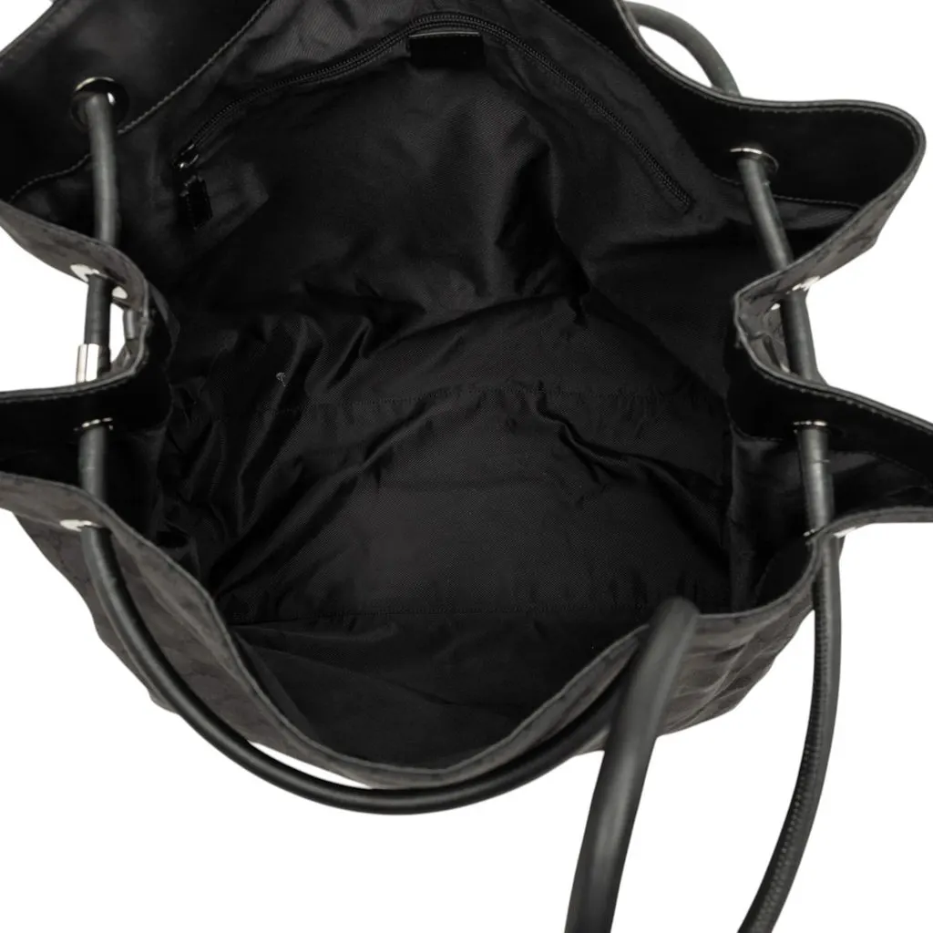 Gucci GG Canvas Gifford Tote Black Canvas Good - Model View