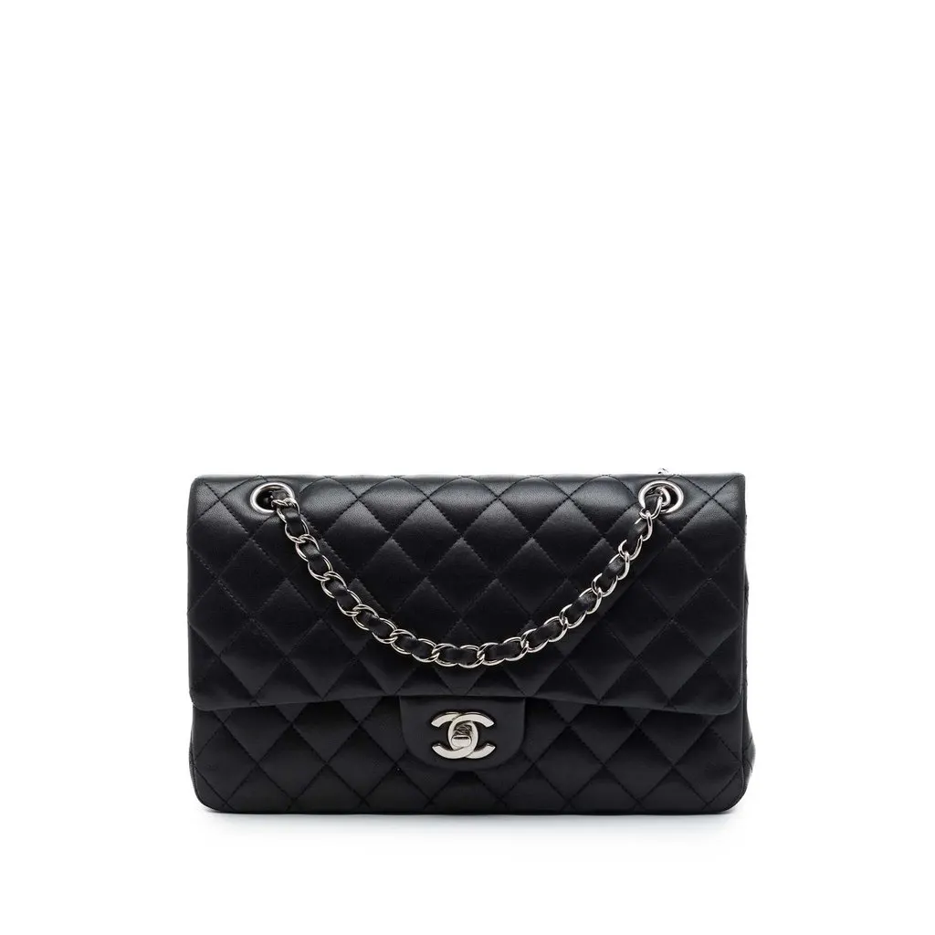 Chanel Medium Classic Lambskin Double Flap Black Leather Very good - Front View