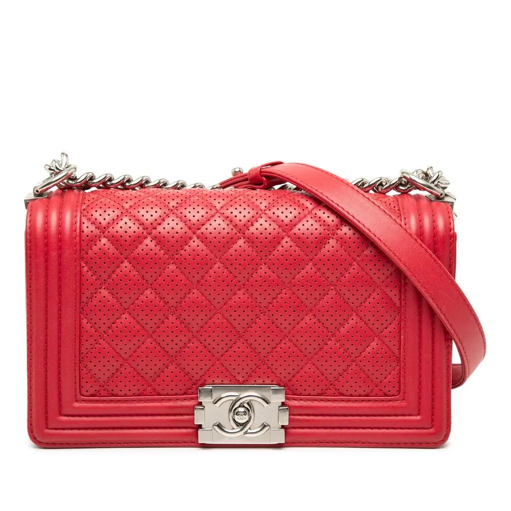 Chanel Old Medium Quilted Perforated Lambskin Boy Flap Red Leather Very good - Front View