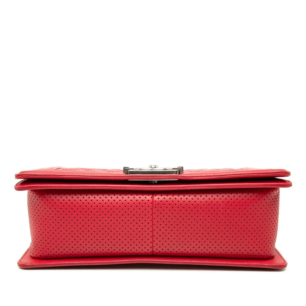 Chanel Old Medium Quilted Perforated Lambskin Boy Flap Red Leather Very good - Inside View