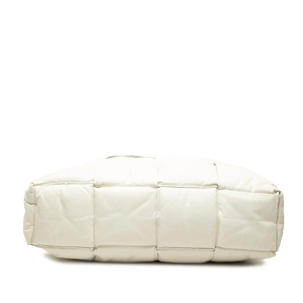 Bottega Veneta Padded Calfskin Maxi Intrecciato Squash Tote White Leather Very good - Inside View
