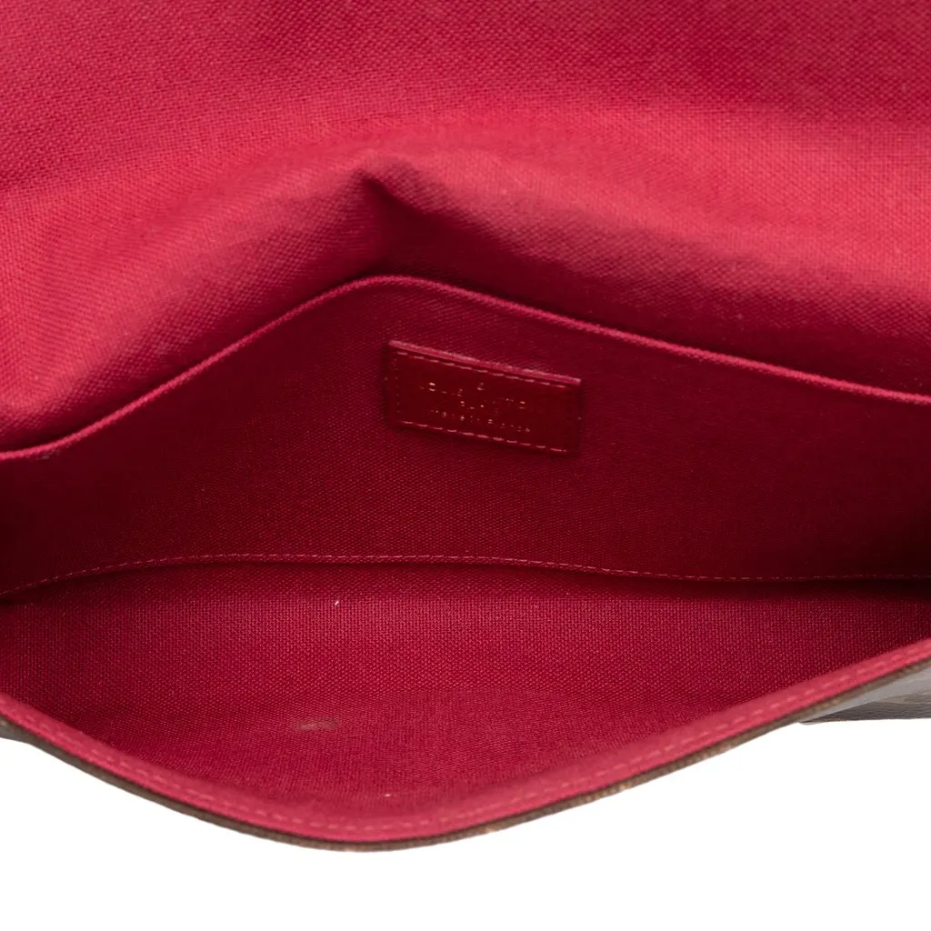 Louis Vuitton Monogram Pochette Felicie Brown Canvas Good - Model View