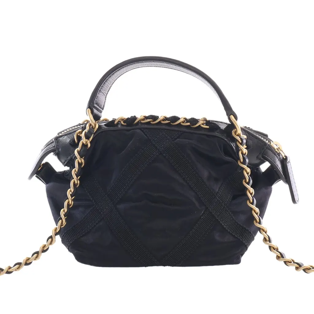 Chanel Nylon Grosgrain Lifestyle Clutch with Chain Black Very good - Inside View
