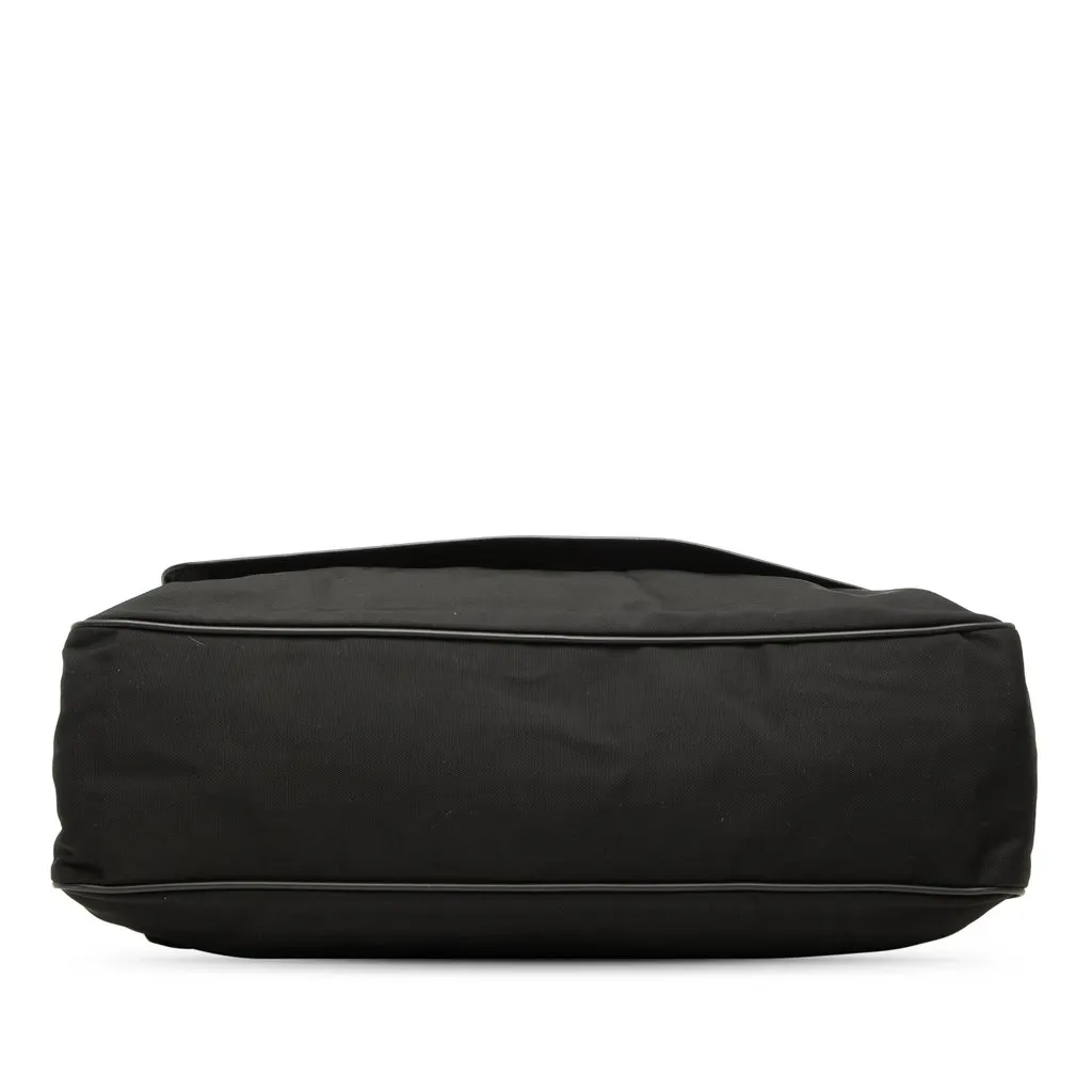 Gucci Nylon Messenger Bag Black Very good - Inside View