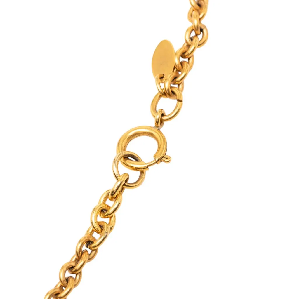 Chanel Gold Plated Faux Pearl 6 Point Star Pendant Necklace Gold Metal Very good - Model View