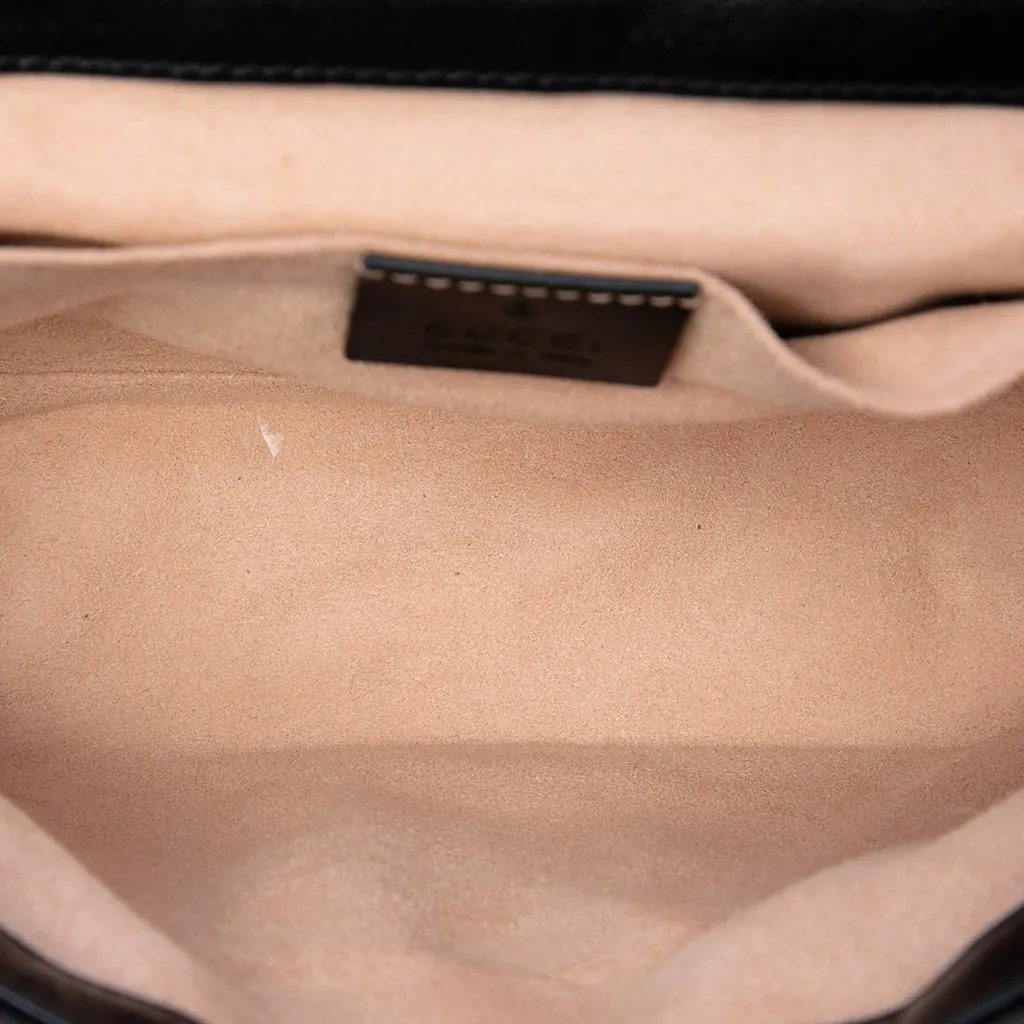 Gucci Small GG Marmont Matelasse Diagonal GG Canvas and Leather Shoulder Bag Beige Very good - Model View
