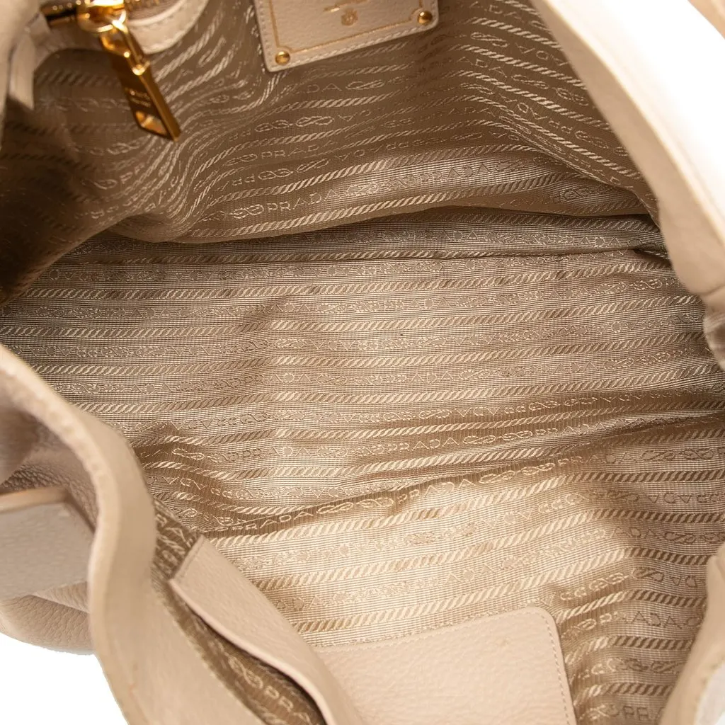 Prada Vitello Daino Side Zip Pocket Hobo Brown Leather Very good - Model View