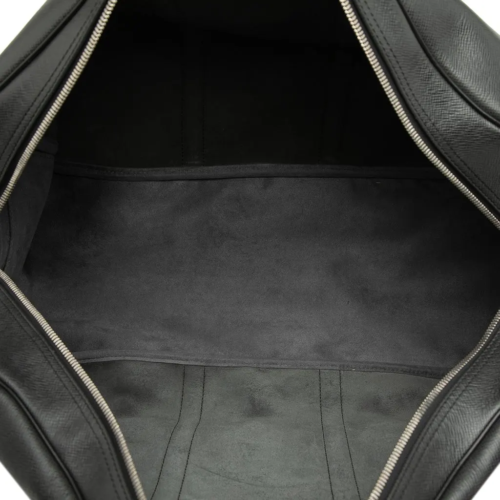 Louis Vuitton Taiga Kendall GM Black Leather Very good - Model View