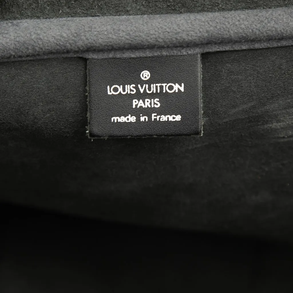 Louis Vuitton Taiga Kendall GM Black Leather Very good - Box View