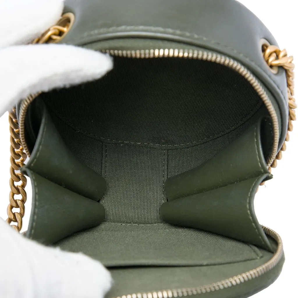 Chanel CC Quilted Lambskin Round Clutch with Chain Green Leather Very good - Model View