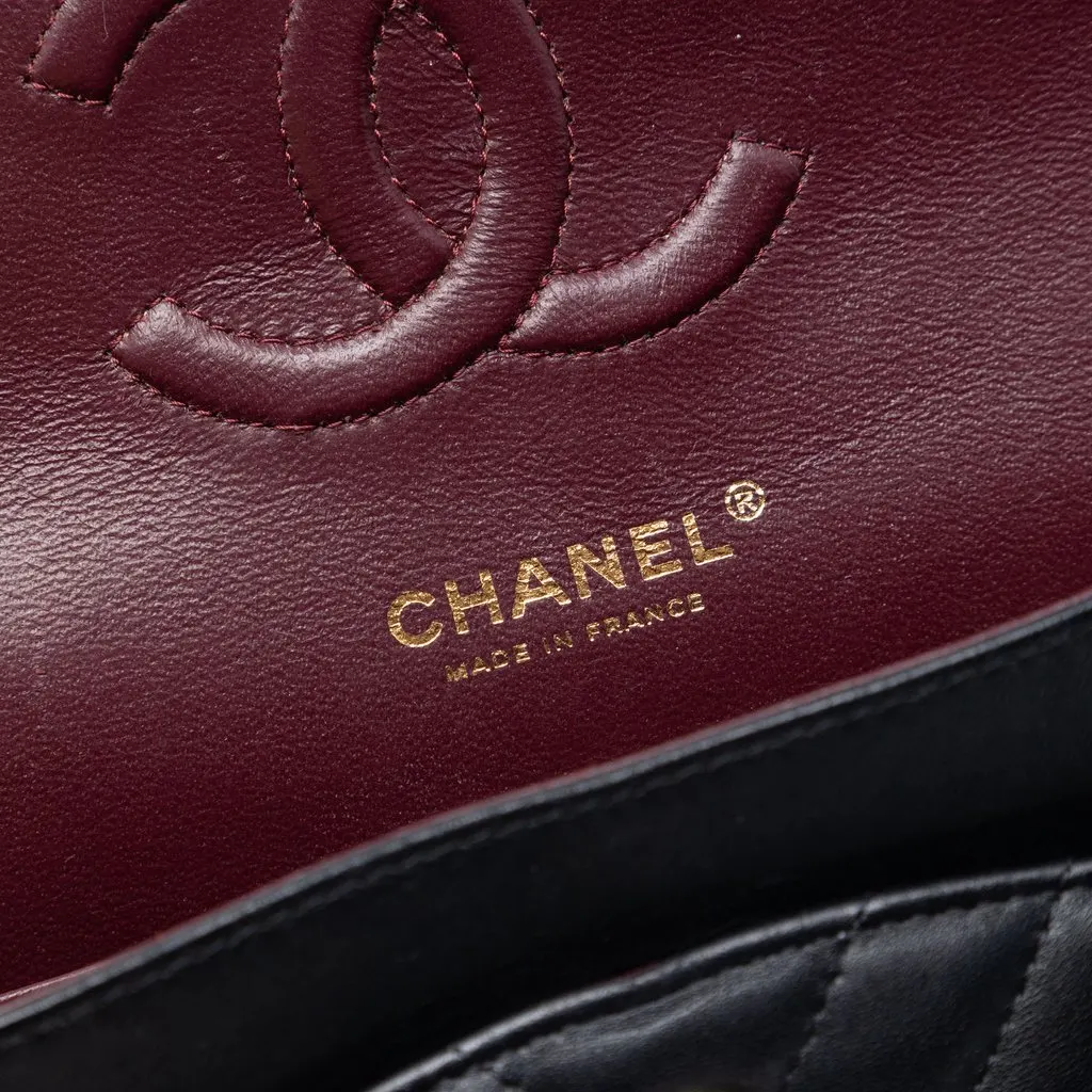 Chanel Medium Classic Chevron Lambskin Double Flap Black Leather Very good - Box View