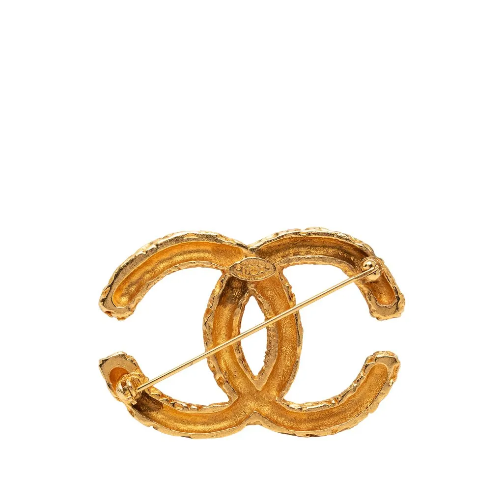 Chanel CC Gold Plated Baroque Embossed Brooch Gold Metal Very good - Back View