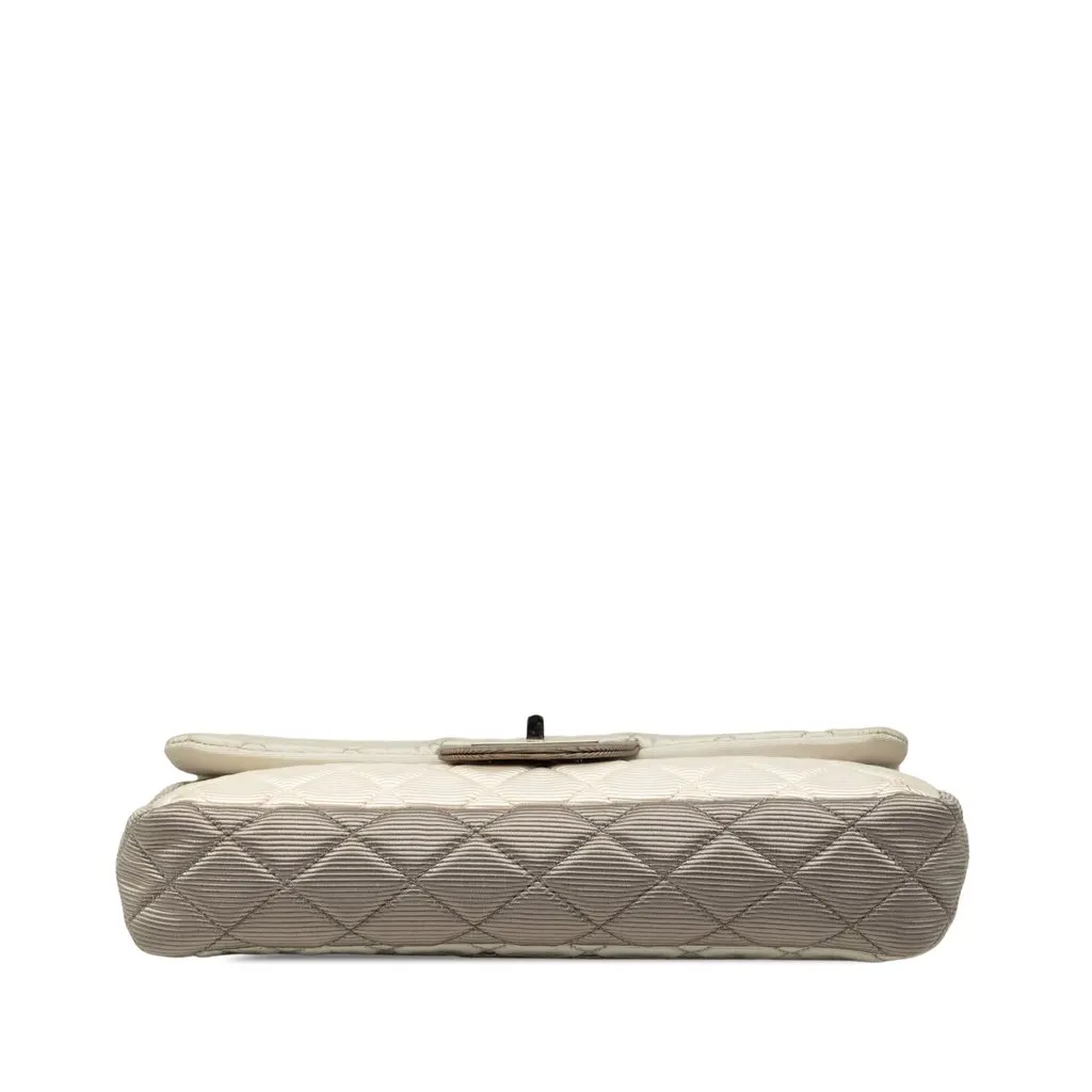 Chanel Small Tricolor Quilted Jersey Reissue 2.55 East West Flap White Cotton Good - Inside View