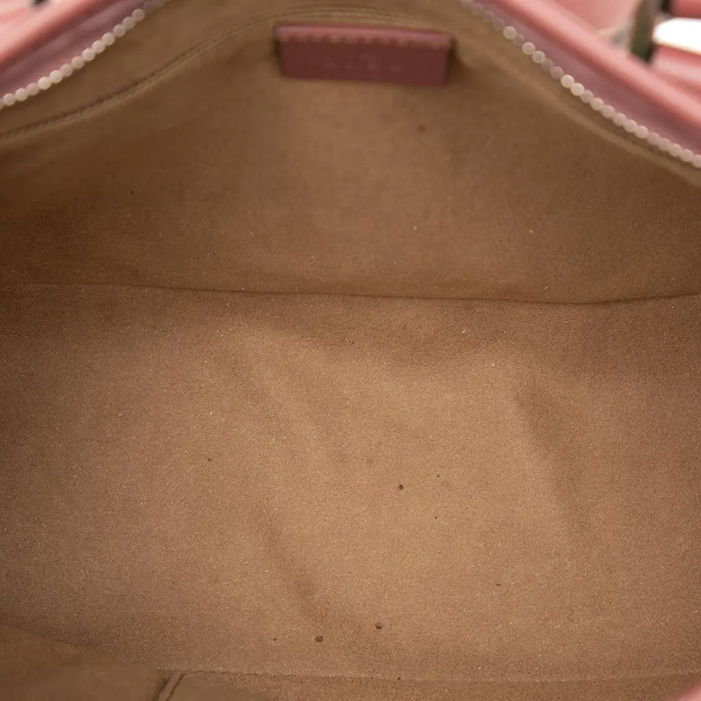 Gucci GG Supreme Blooms Zippered Tote Beige Very good - Model View