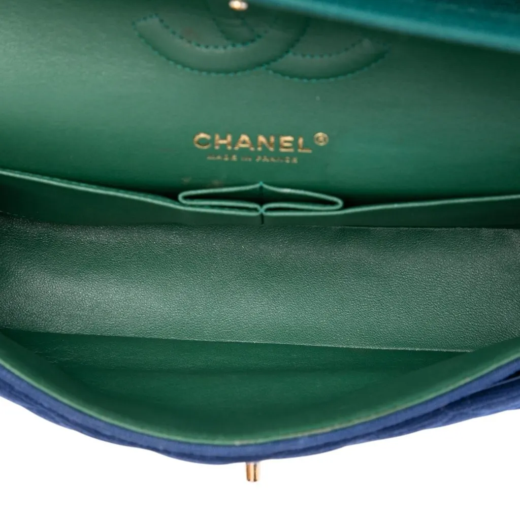 Chanel Medium Classic Jersey Double Flap Blue Cotton Very good - Model View