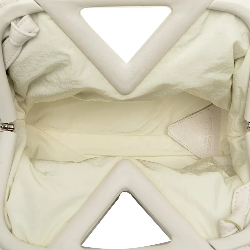 Bottega Veneta Small Lambskin Knit The Point Triangle Satchel White Leather Good - Model View