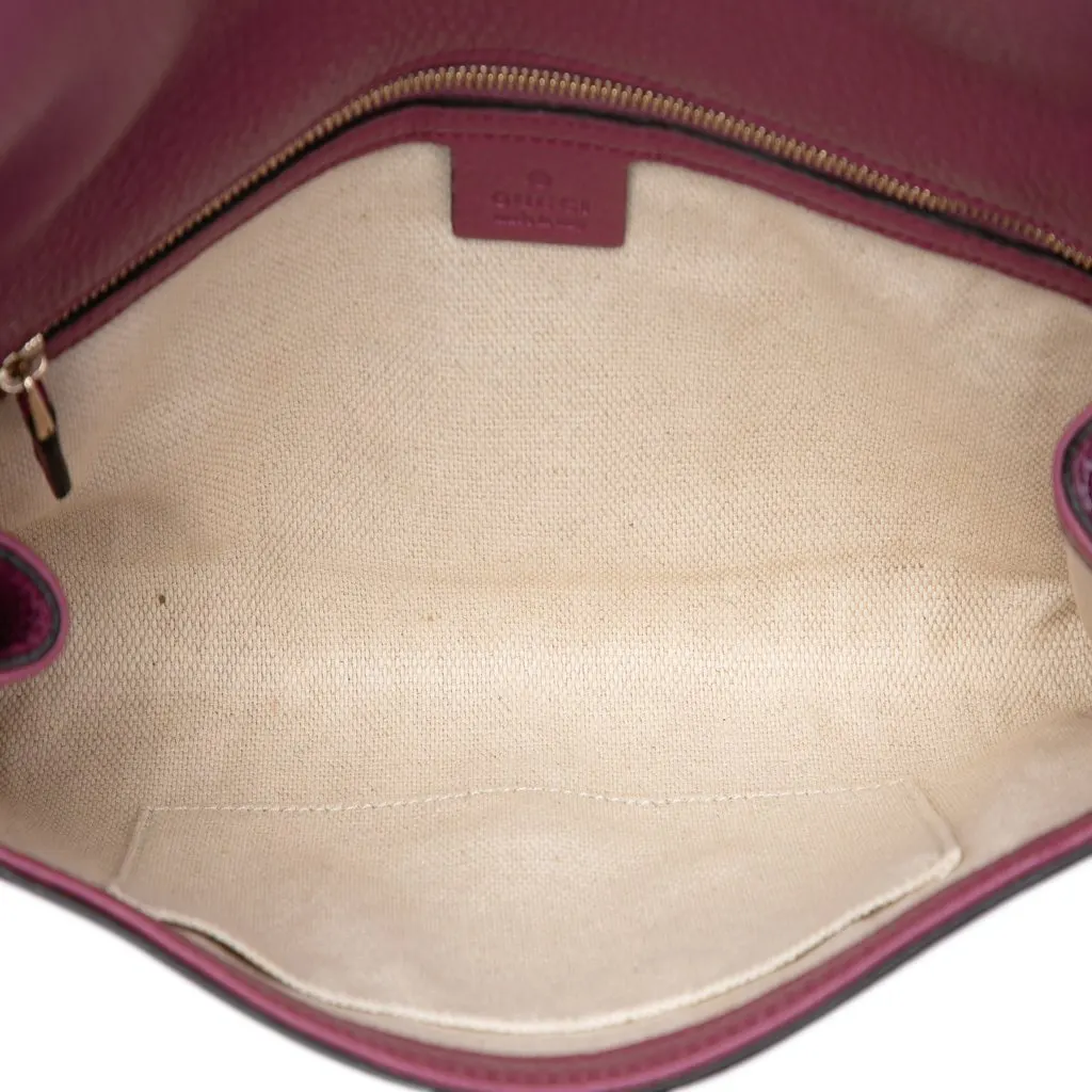 Gucci Leather Soho Disco Clutch Pink Leather Very good - Model View