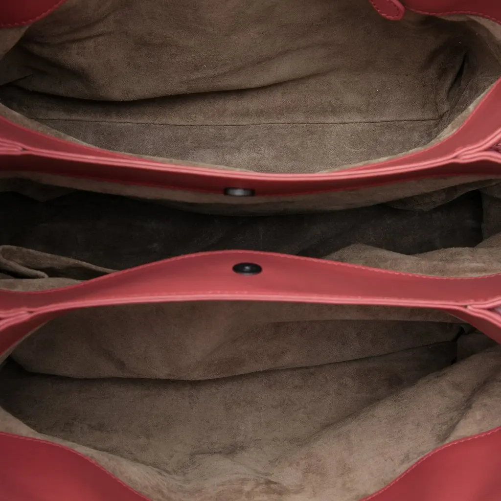 Bottega Veneta Medium Nappa Intrecciato Roma Tote Red Leather Very good - Model View
