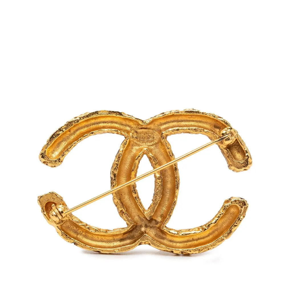 Chanel CC Gold Plated Baroque Embossed Brooch Gold Metal Very good - Back View