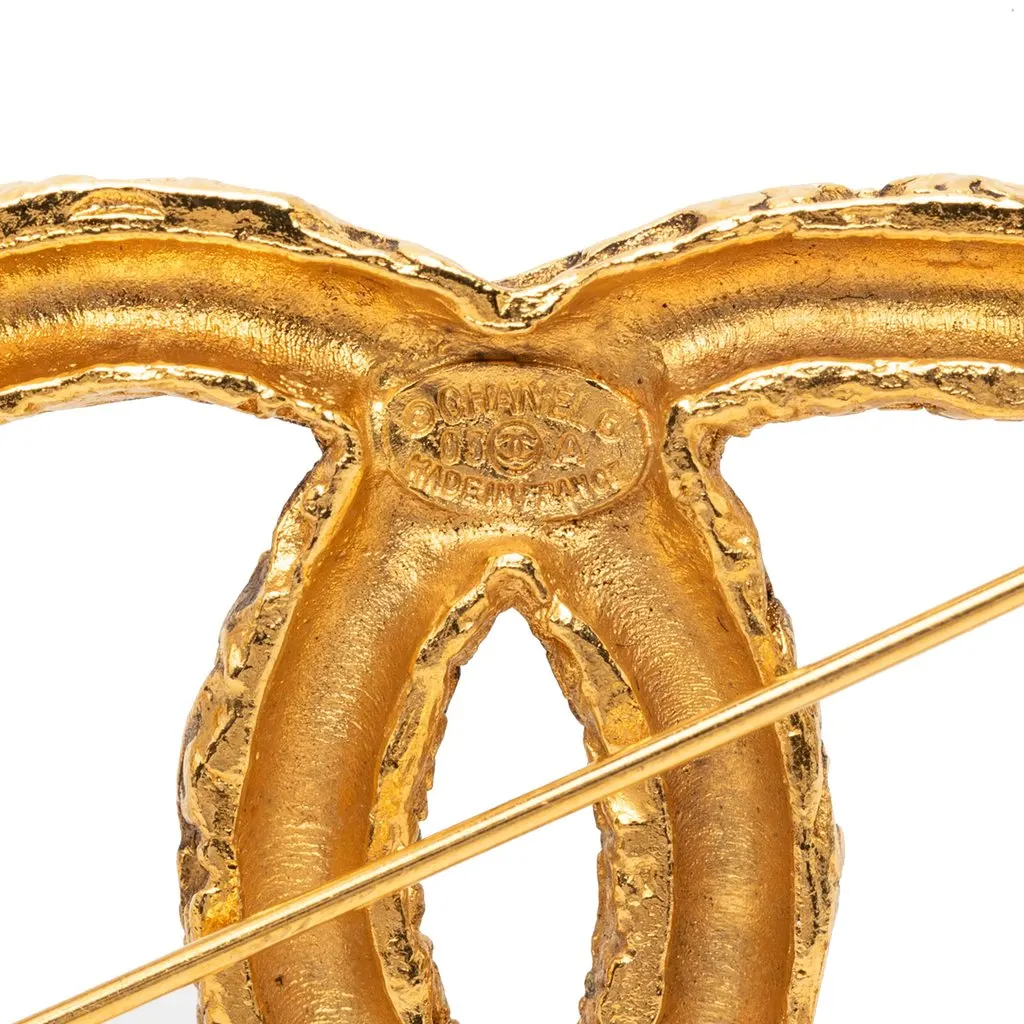 Chanel CC Gold Plated Baroque Embossed Brooch Gold Metal Very good - Inside View