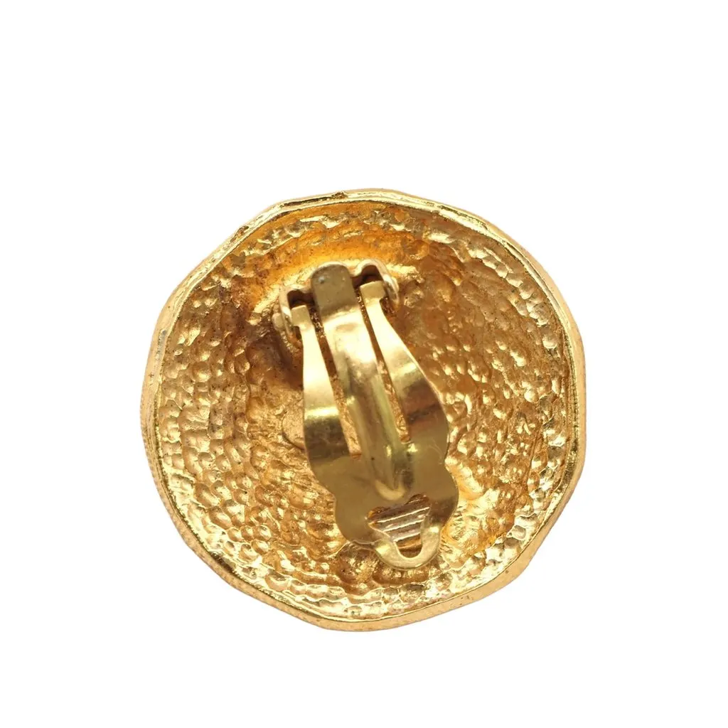 Chanel CC Gold Plated Round Crest Clip On Earrings Gold Metal Very good - Model View