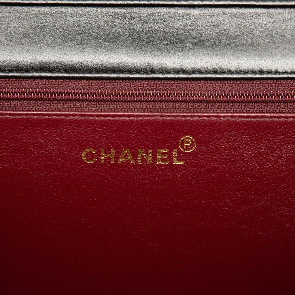 Chanel Medium CC Quilted Lambskin Single Flap Black Leather Good - Box View