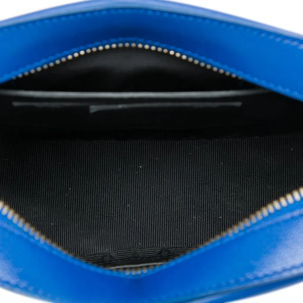Saint Laurent Small Grain De Poudre Classic Monogram Camera Bag Blue Leather Very good - Model View