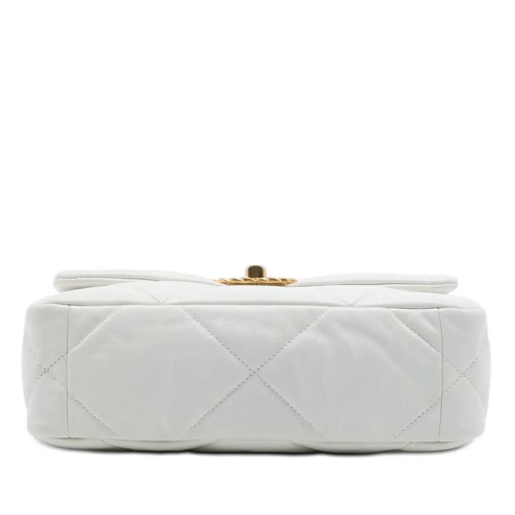 Chanel Medium Lambskin 19 Flap White Leather Very good - Inside View