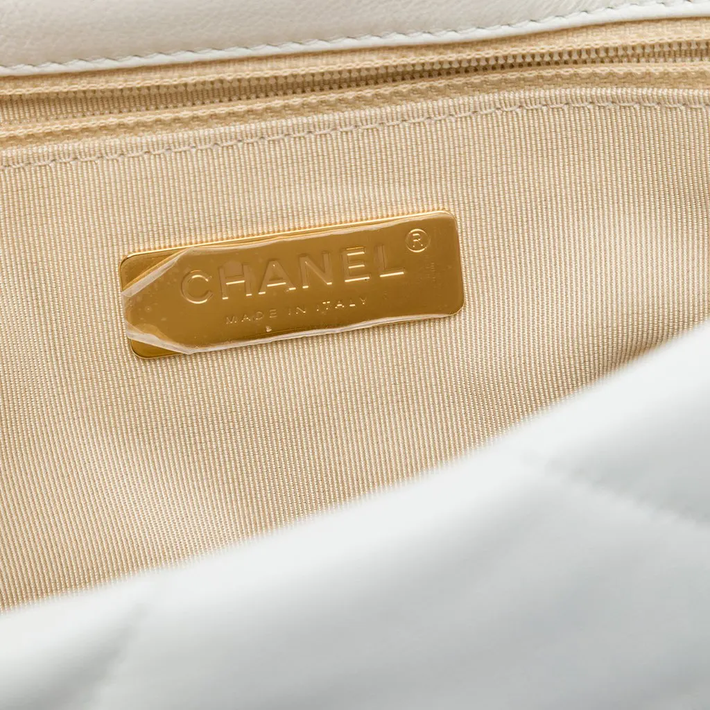 Chanel Medium Lambskin 19 Flap White Leather Very good - Box View