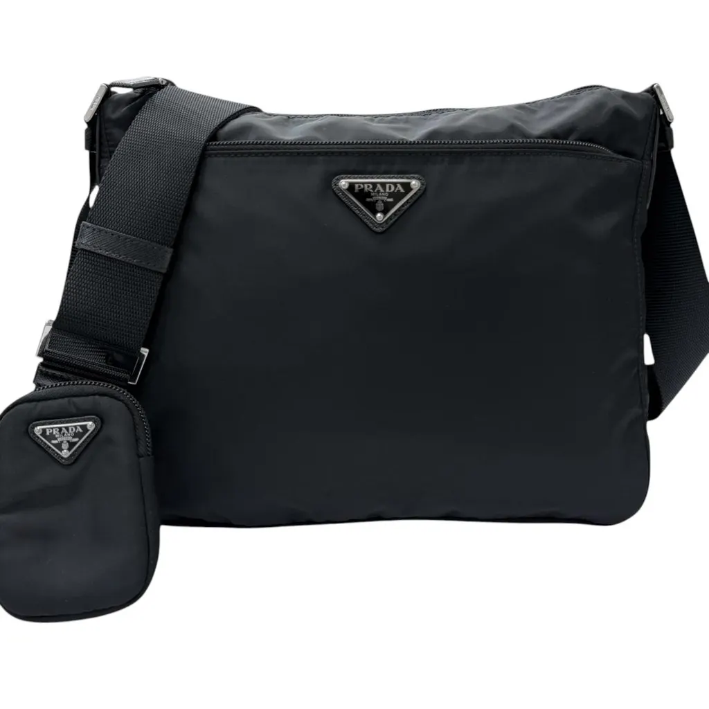 Prada Re Nylon Zip Top Crossbody Black Very good - Front View
