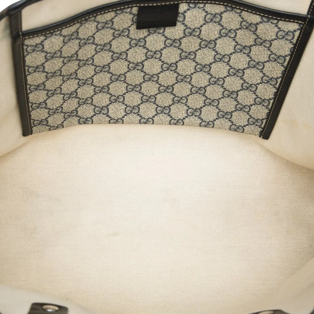Gucci Medium GG Supreme Web Loop Tote Beige Canvas Very good - Model View