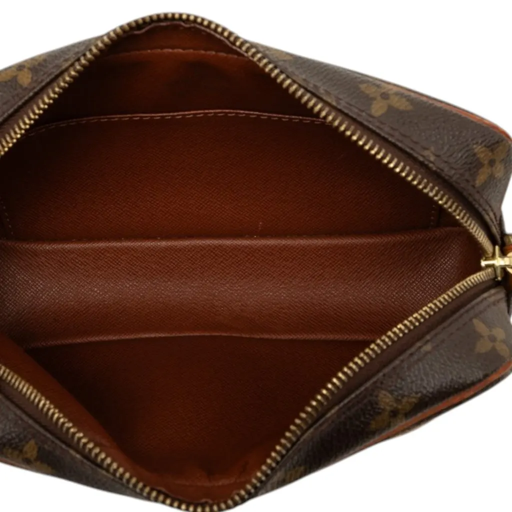 Louis Vuitton Monogram Pochette Cite Brown Canvas Very good - Model View
