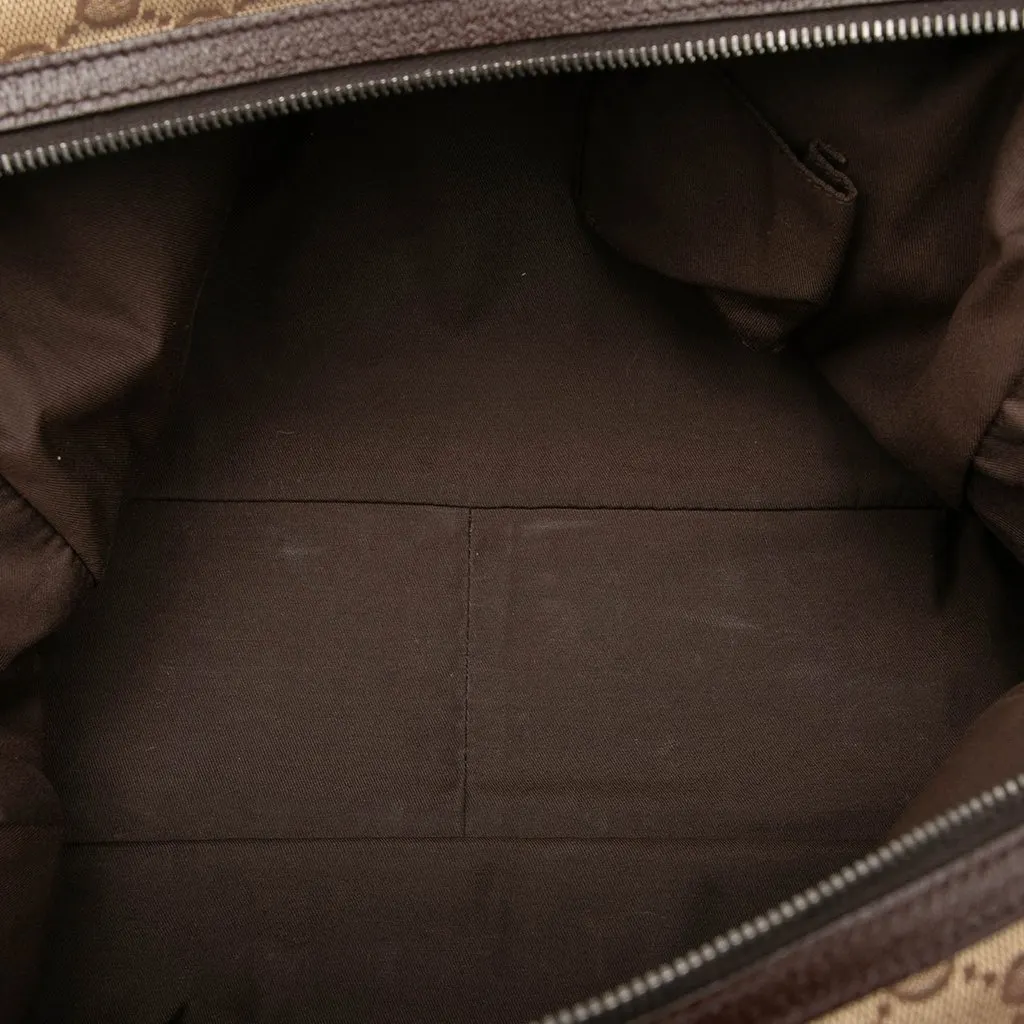 Gucci GG Canvas Web Business Bag Beige Very good - Model View