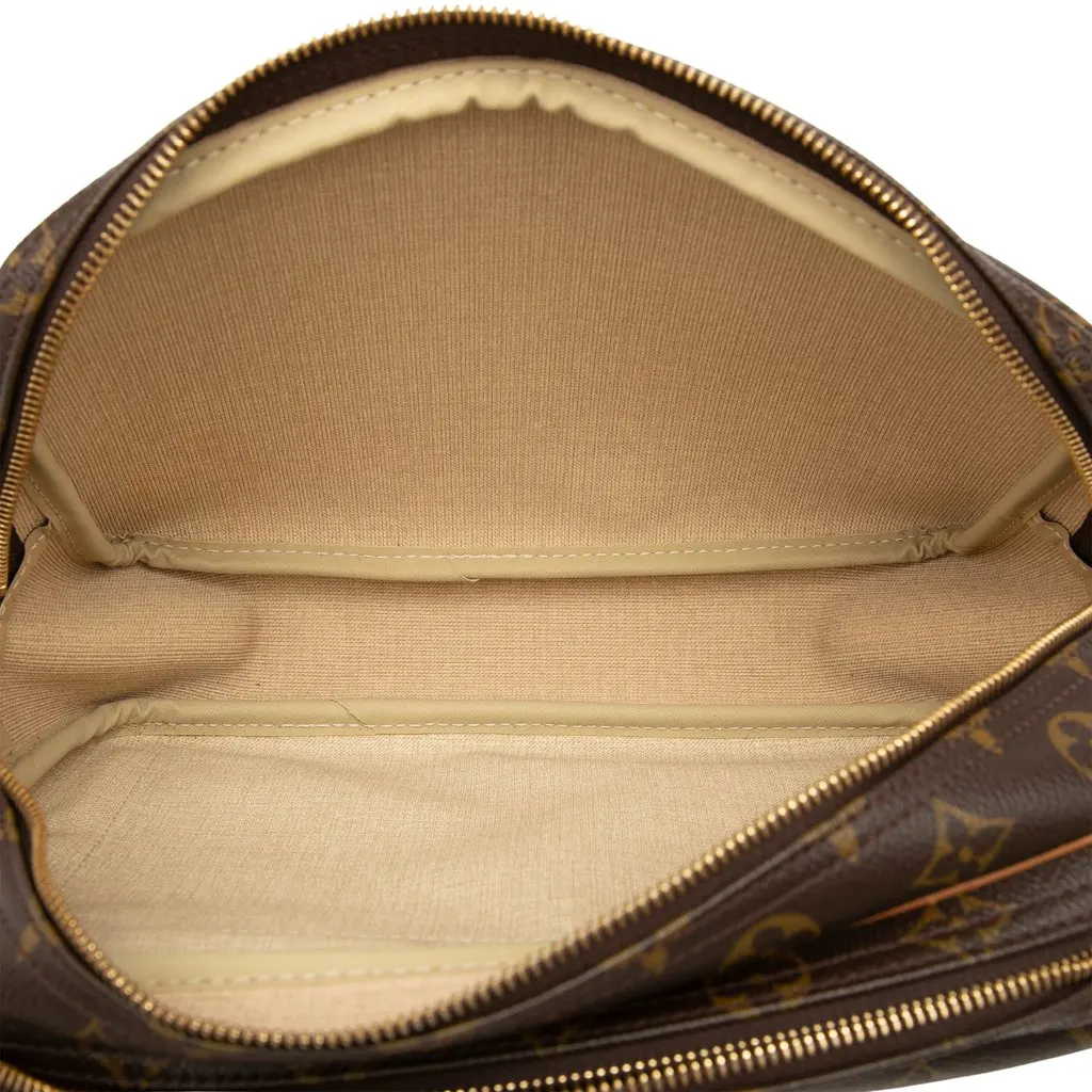 Louis Vuitton Monogram Reporter PM Brown Very good - Model View