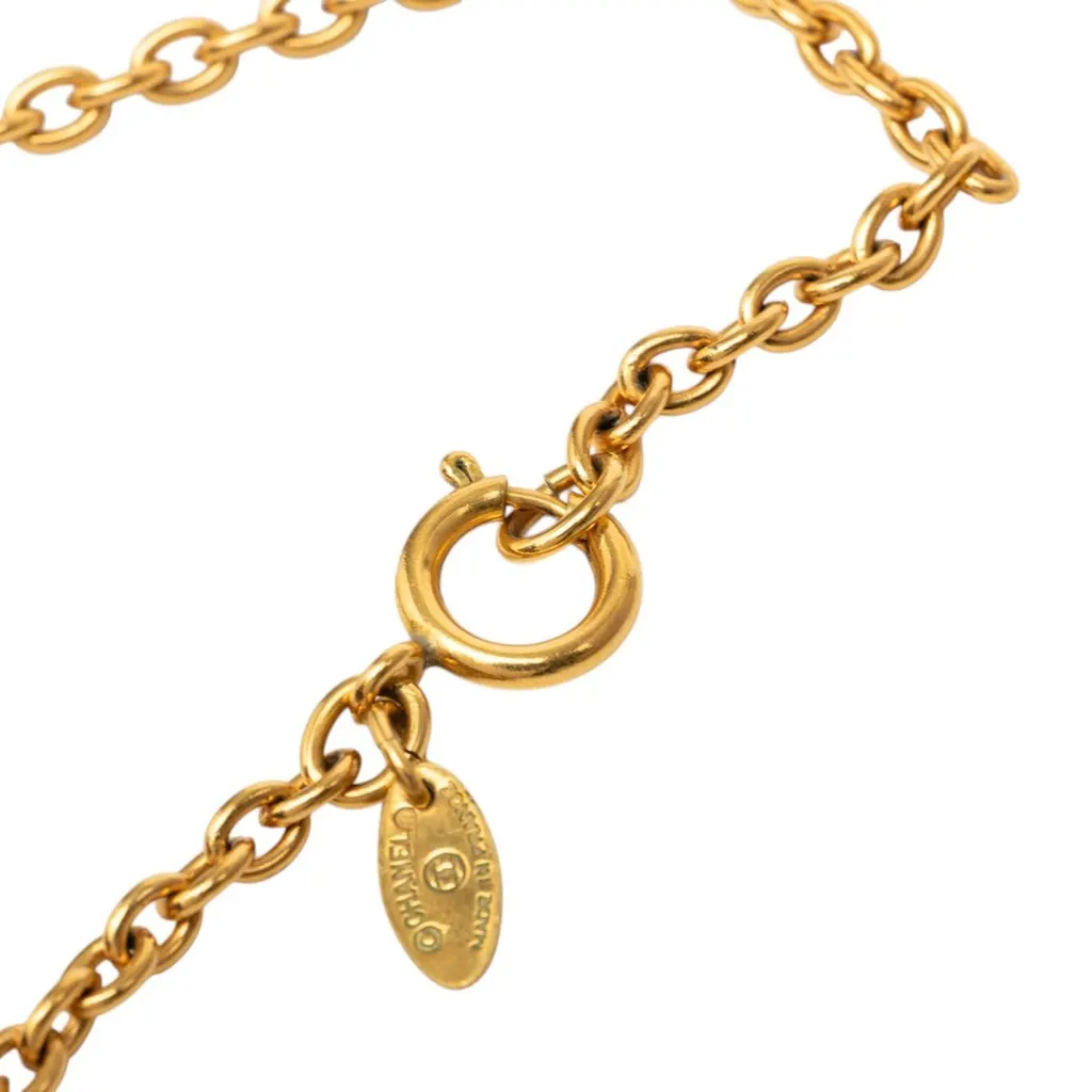Chanel CC Gold Plated Round Pendant Necklace Gold Metal Very good - Box View