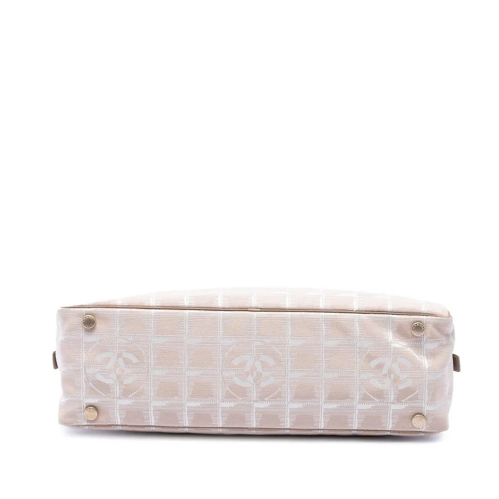 Chanel New Travel Line Nylon Handbag Beige Very good - Inside View