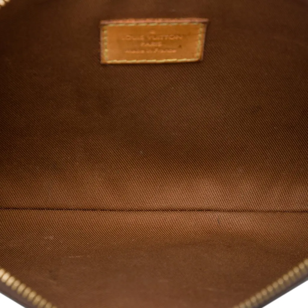 Louis Vuitton Monogram Etui Voyageur PM Brown Canvas Very good - Model View