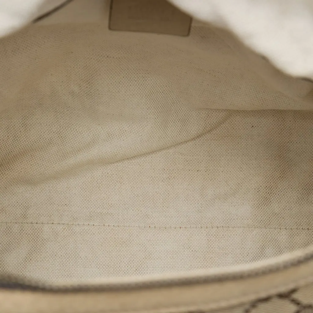 Gucci Small GG Canvas Miss GG Hobo Beige Very good - Model View
