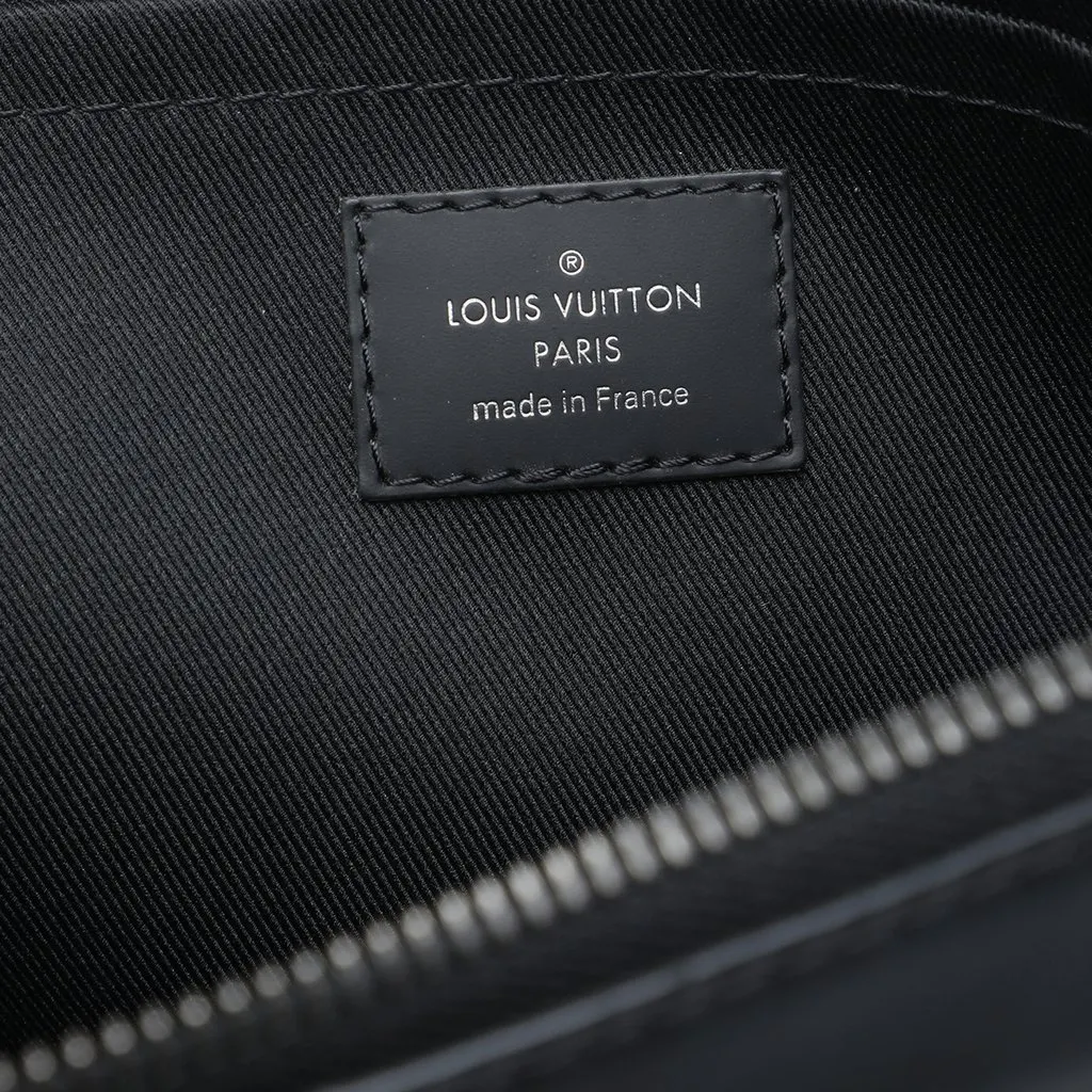 Louis Vuitton Monogram Eclipse Discovery Pochette GM Black Very good - Box View