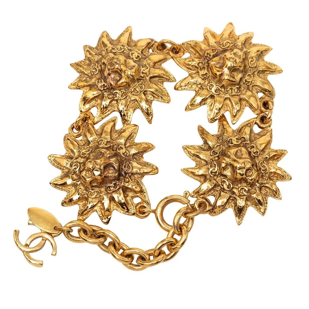 Chanel CC Gold Plated Lion Head Medallion Link Bracelet Gold Metal Very good - Inside View