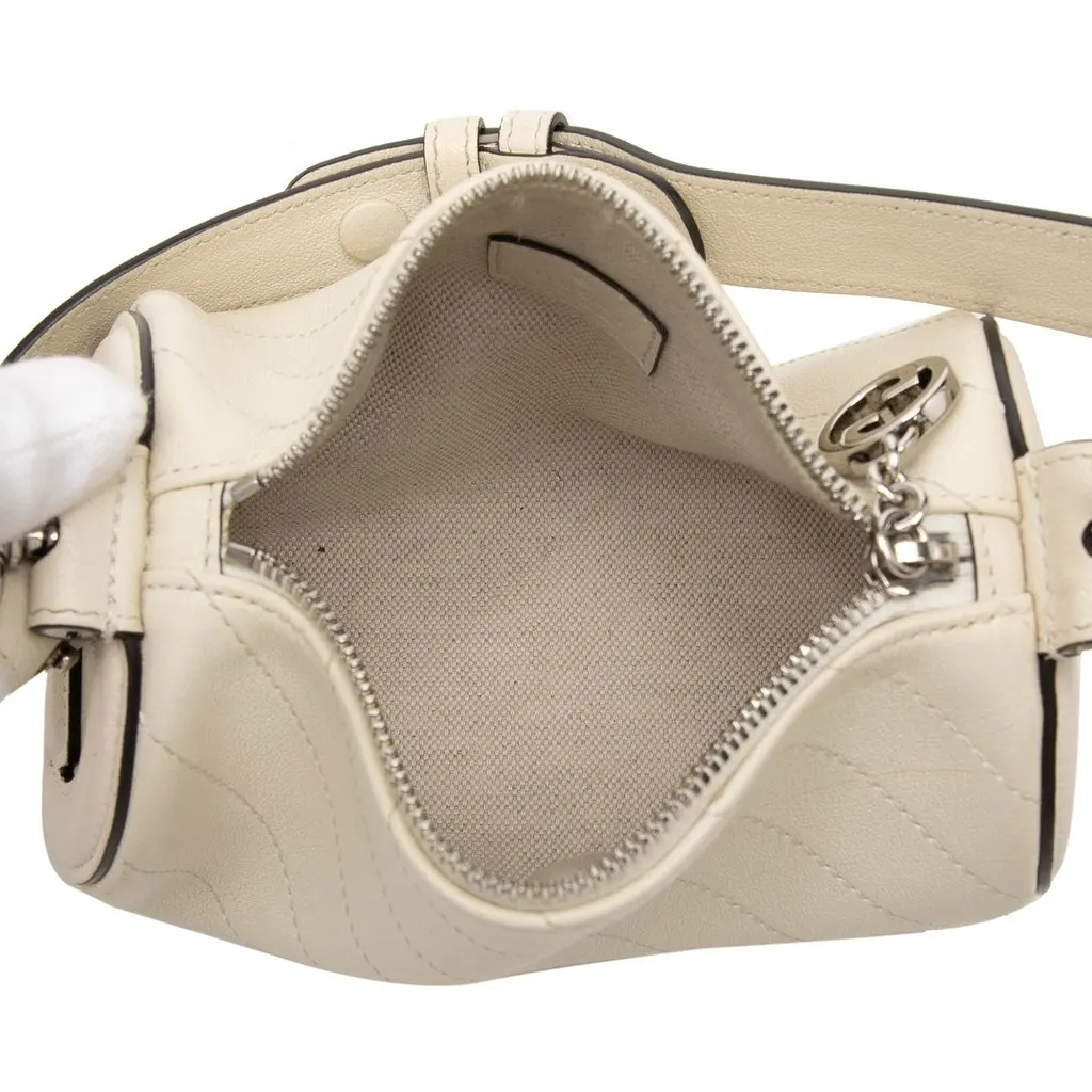 Gucci Mini Leather Blondie Barrel Shoulder Bag White Leather Very good - Model View