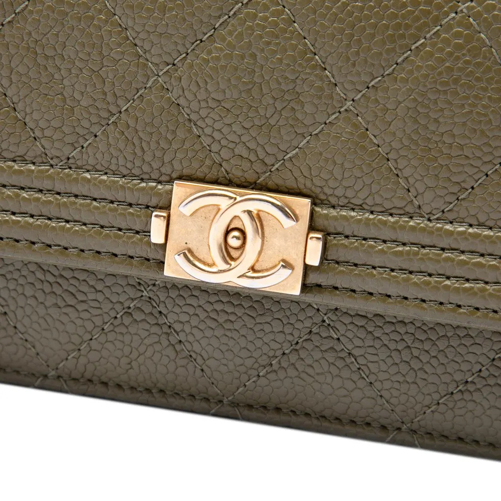 Chanel Quilted Caviar Boy Wallet on Chain Green Leather Very good - Box View