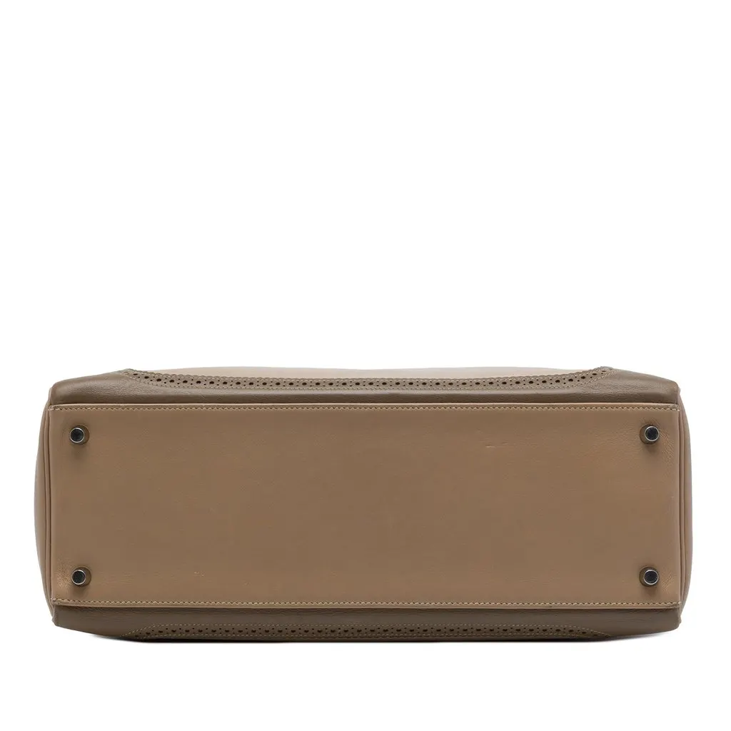 Hermès Swift Ghillies Kelly II Retourne 35 Beige Leather Good - Inside View