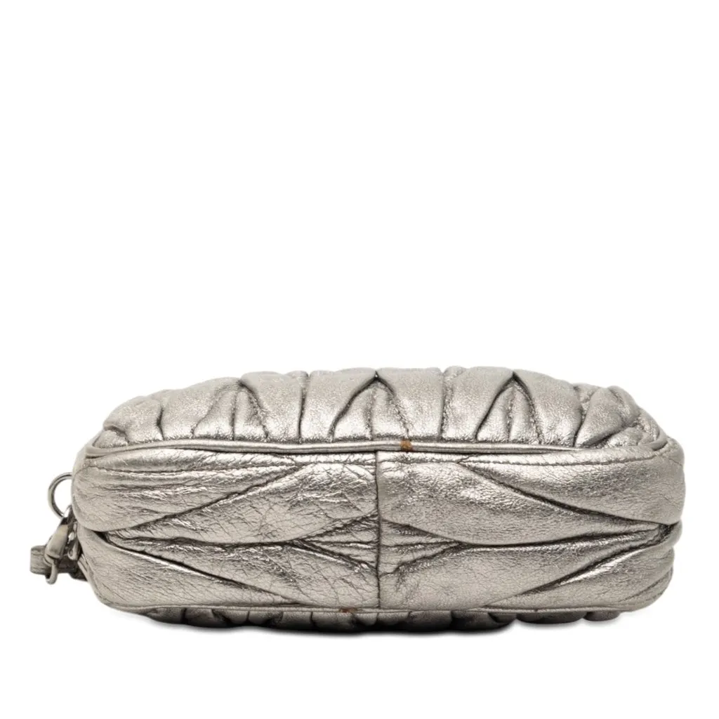 Miu Miu Matelasse Metallic Nappa Double Zip Pouch Silver Leather Good - Inside View
